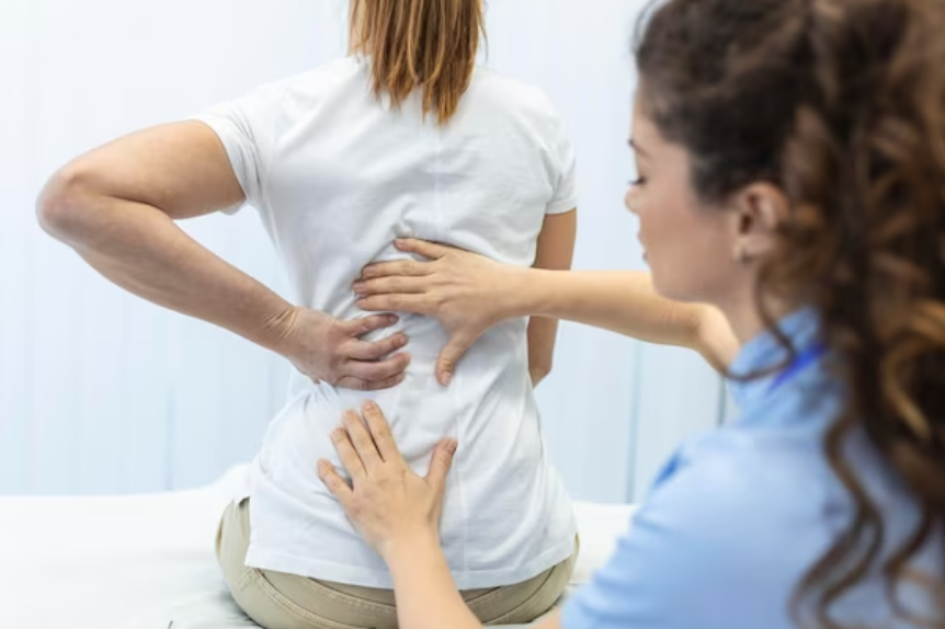 Scoliosis Treatment, symptoms, and causes